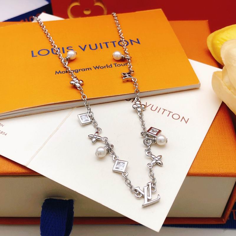 LV Necklace 05yxs75
